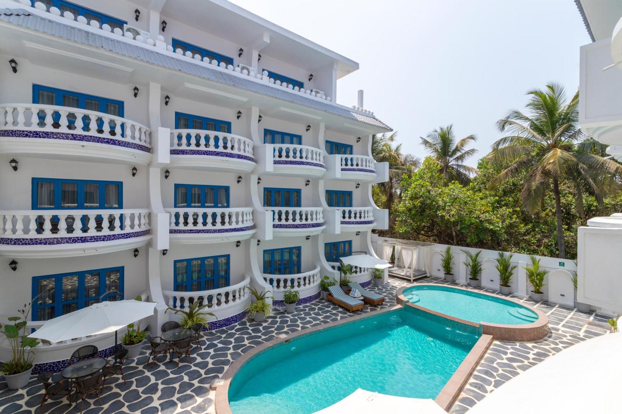 Azalea By Stone Wood Premier Hotel วาร์กา ภายนอก รูปภาพ